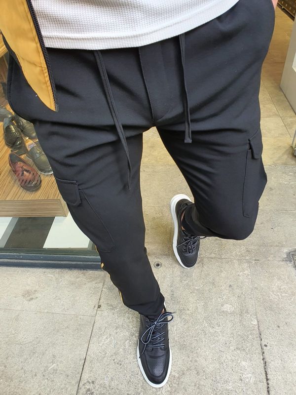 Aysoti Langred Black Slim Fit Cargo Pants