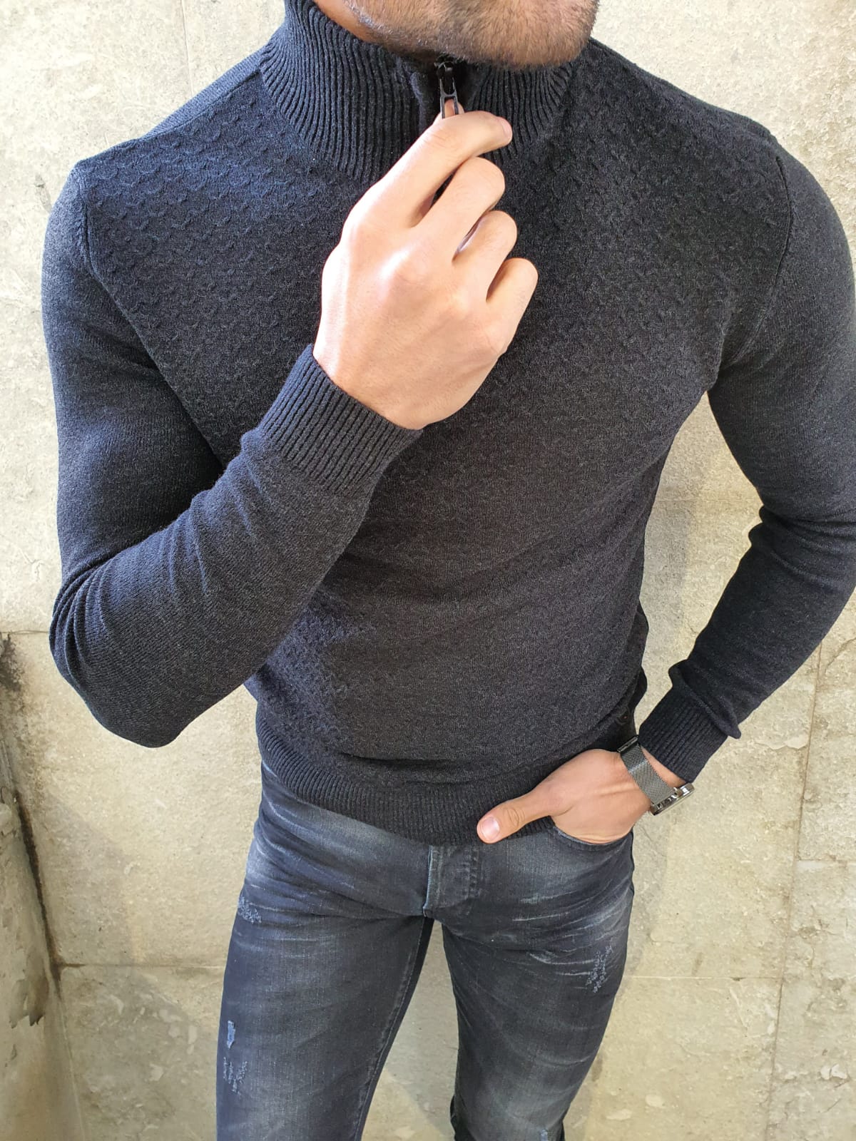 Aysoti Black Slim Fit Zipper Mock Turtleneck Sweater
