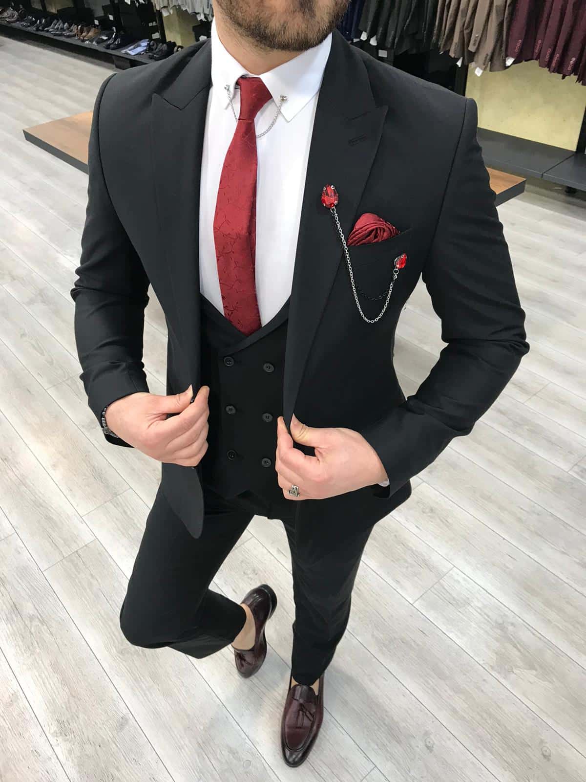Svera Black Slim Fit Wool Suit