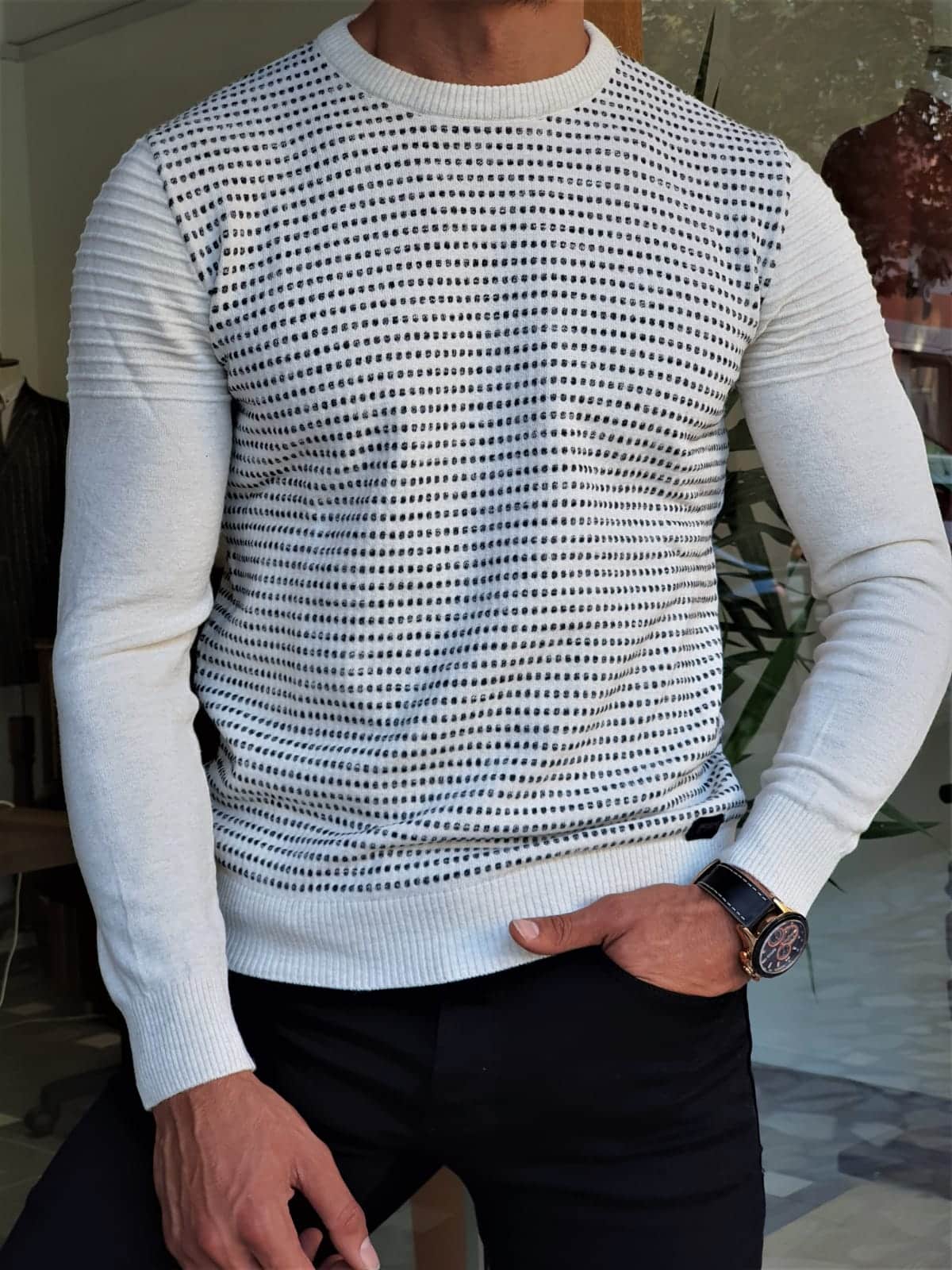 Aysoti White Slim Crewneck Sweater