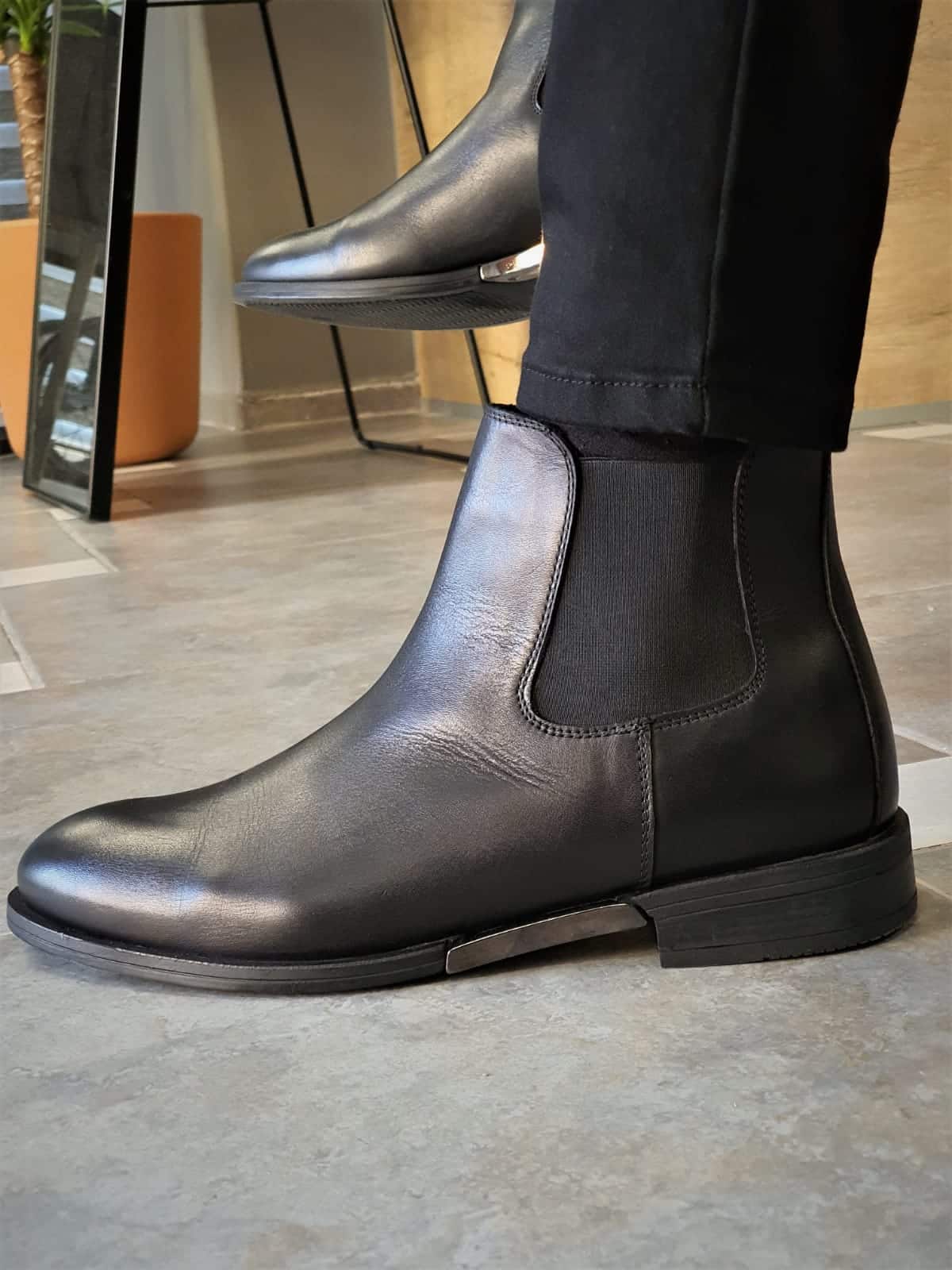 Aysoti Madeira Black Chelsea Boots