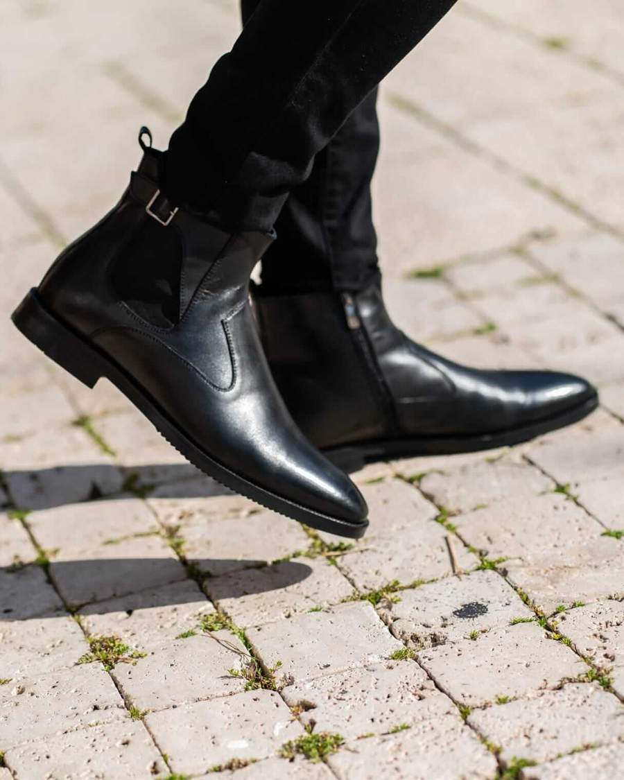 Aysoti Lysander Black Ankle Boots