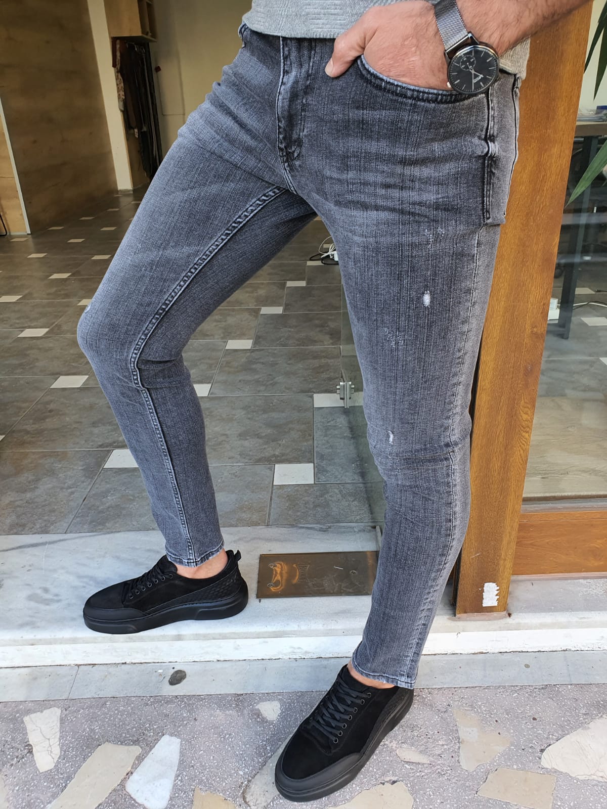 Slim Fit Ripped Jeans